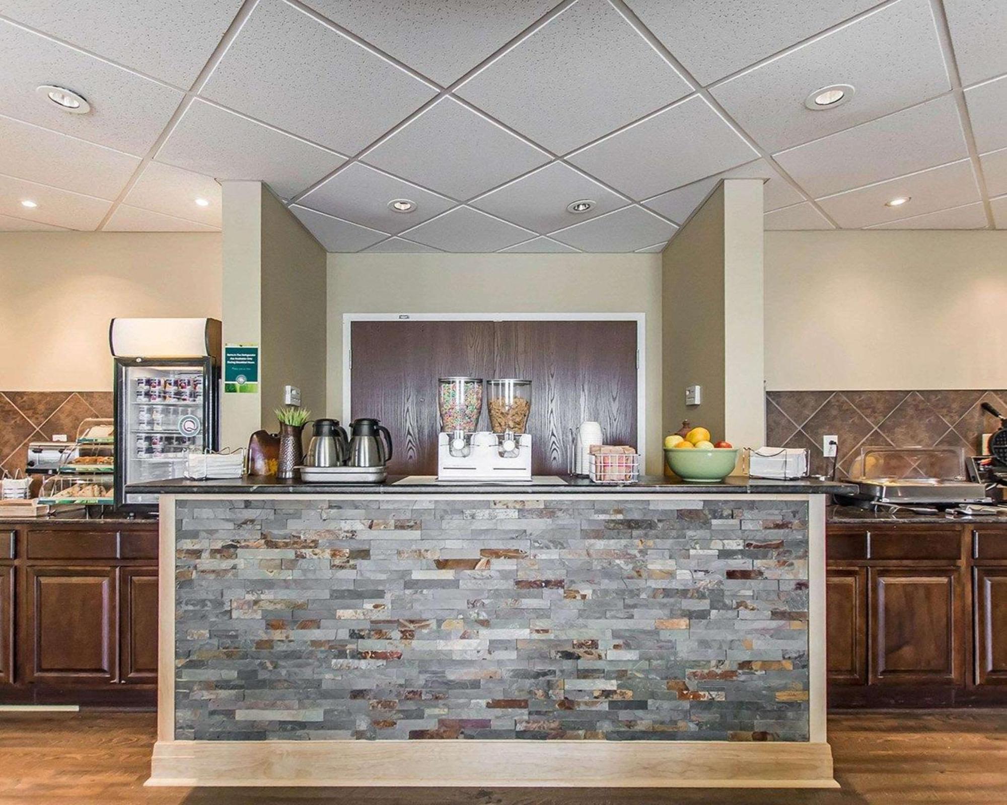 Quality Inn Moncton Kültér fotó