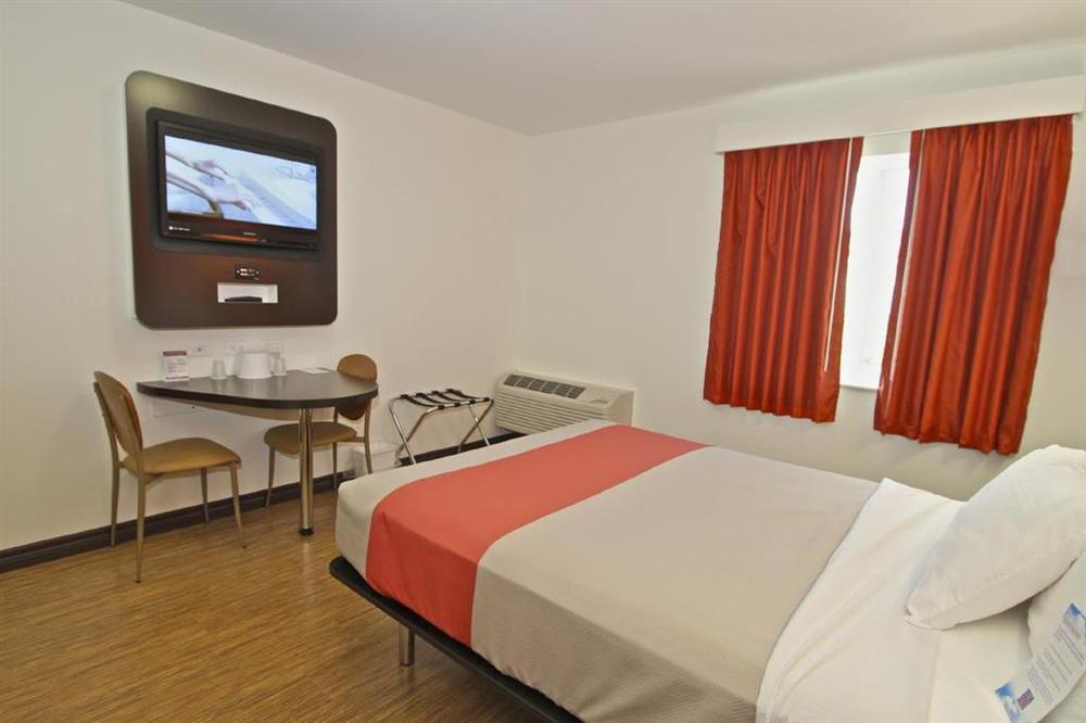 Quality Inn Moncton Szoba fotó